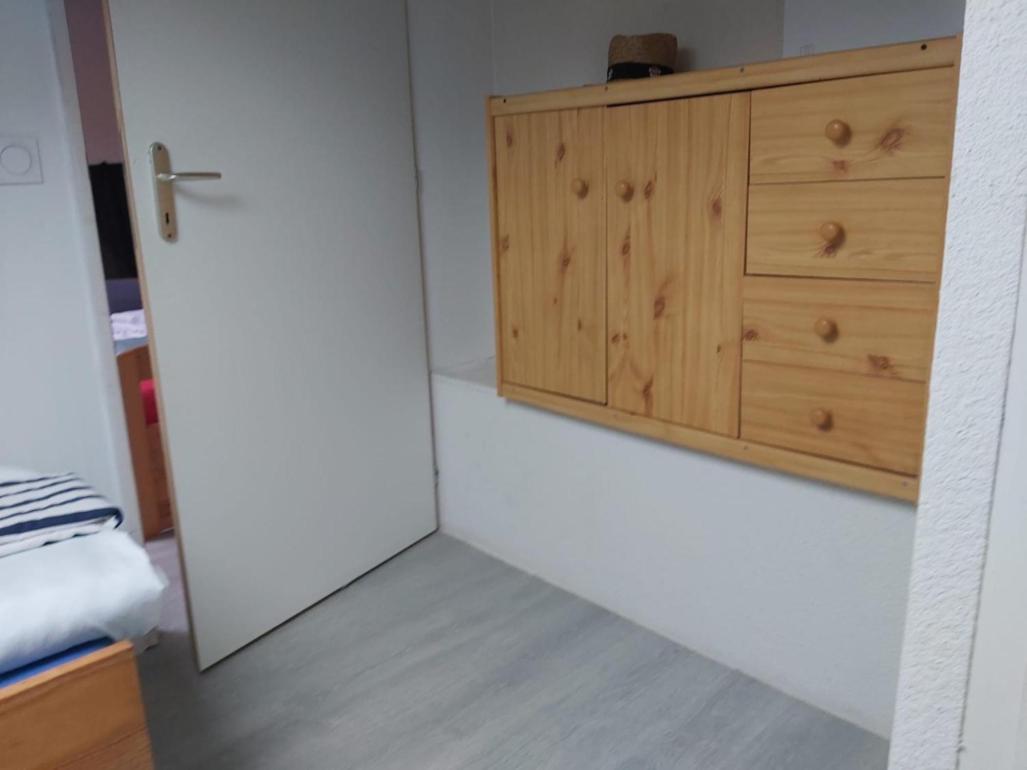Maisonnette A Deux Pas De La Dans Calme *